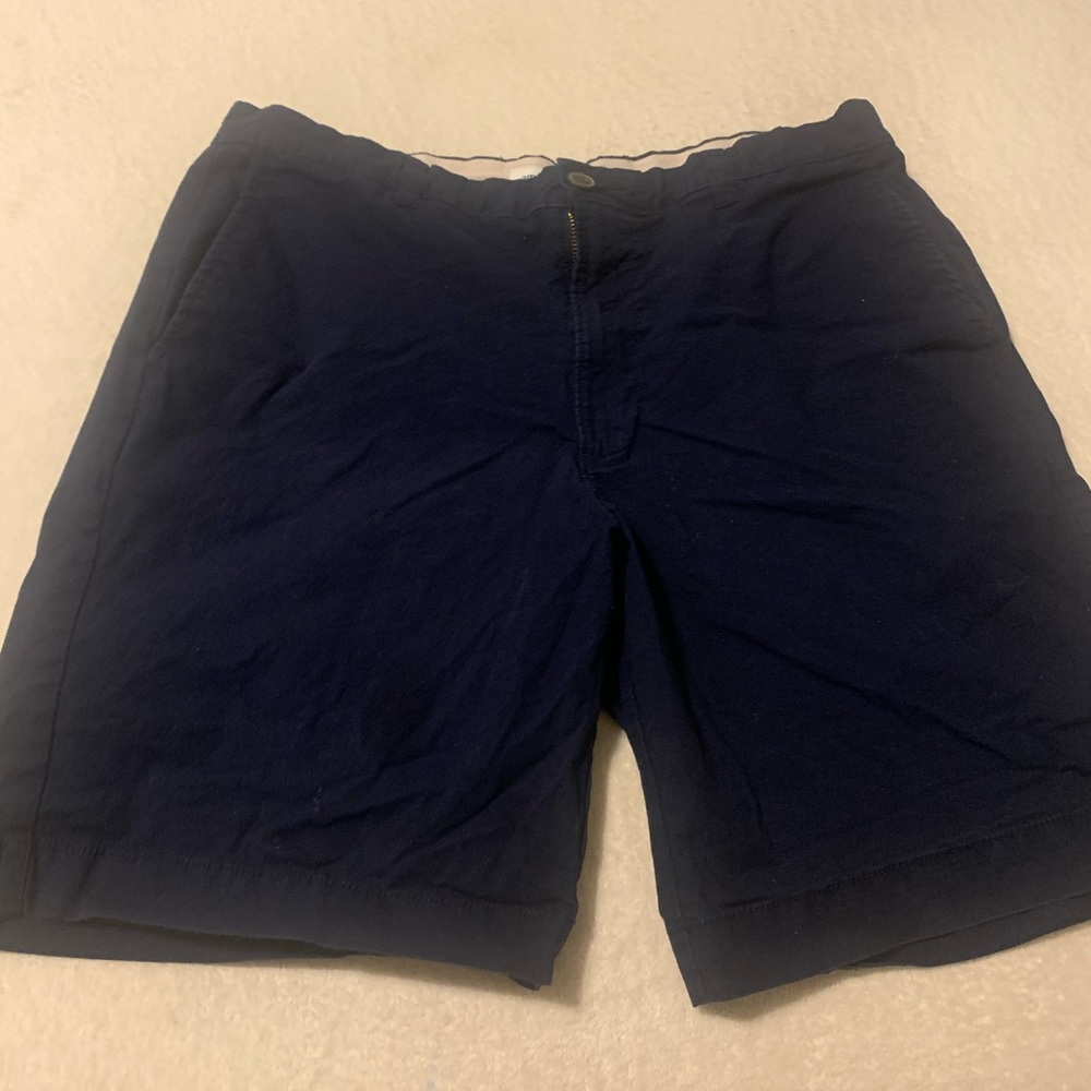 Men’s essentials size 34 regular